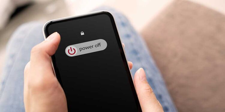 ¿Cada cuánto deberías apagar tu teléfono?