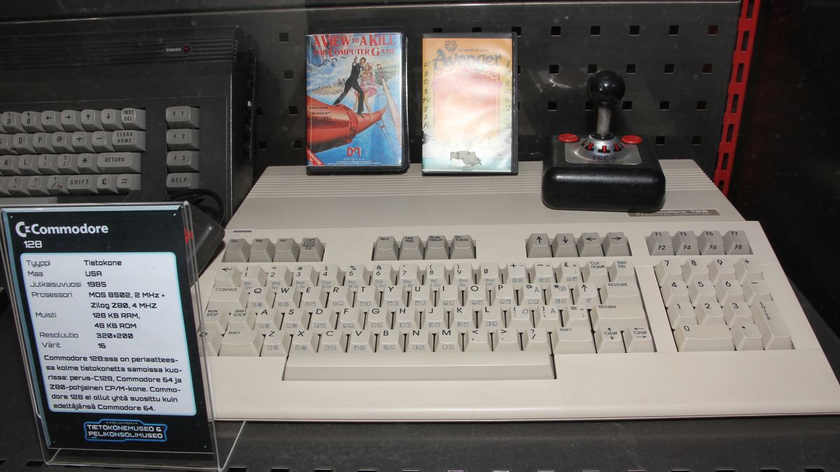 Commodore 128 40 aniversario CES 2025: ¡Revive la magia! 🕹️
