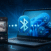 Cómo usar Windows 11 como receptor de audio Bluetooth - Imagen de teléfono móvil reproduciendo música a través de Bluetooth hacia una laptop con Windows 11, mostrando íconos de Bluetooth y notas musicales en fondo tecnológico azul, ilustrando cómo usar Windows 11 como receptor de audio Bluetooth.