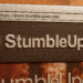 Captura del sitio y logo de StumbleUpon en navegador, artículo sobre alternativas a StumbleUpon y plataformas para descubrir contenido web