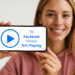 Videos en Facebook - Mujer sosteniendo un smartphone con mensaje de solución: cómo arreglar videos en Facebook que no se reproducen o no cargan.
