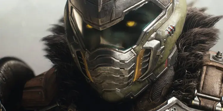 Duración Doom The Dark Ages - Close-up of a futuristic armored warrior wearing a detailed helmet with glowing yellow eyes and fur-lined shoulder armor from the video game Doom The Dark Ages.
